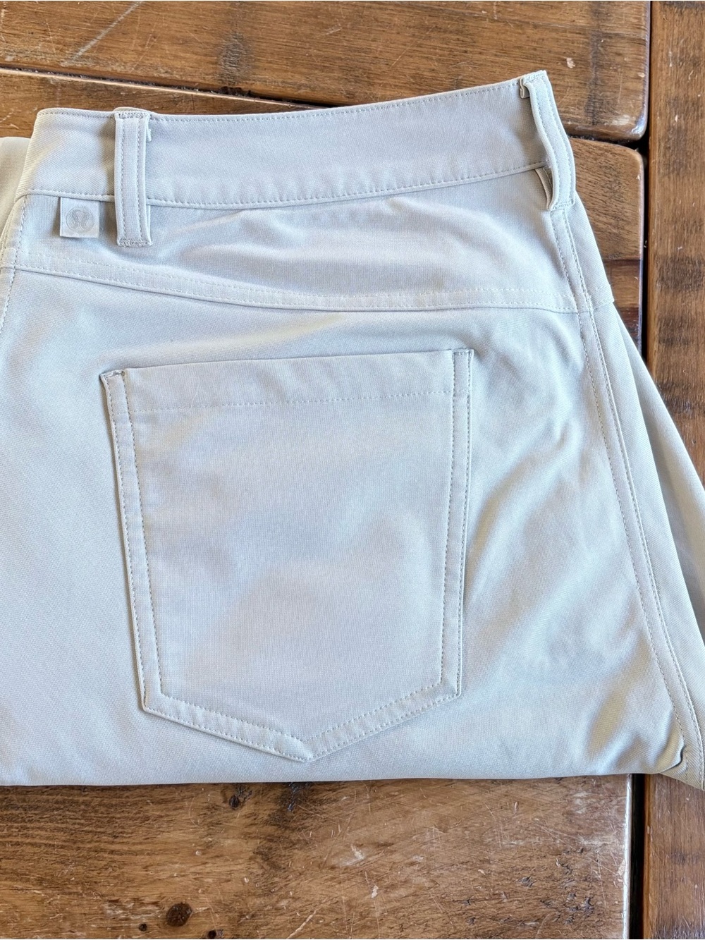 Lululemon men’s Beige Pants with Back Pocket